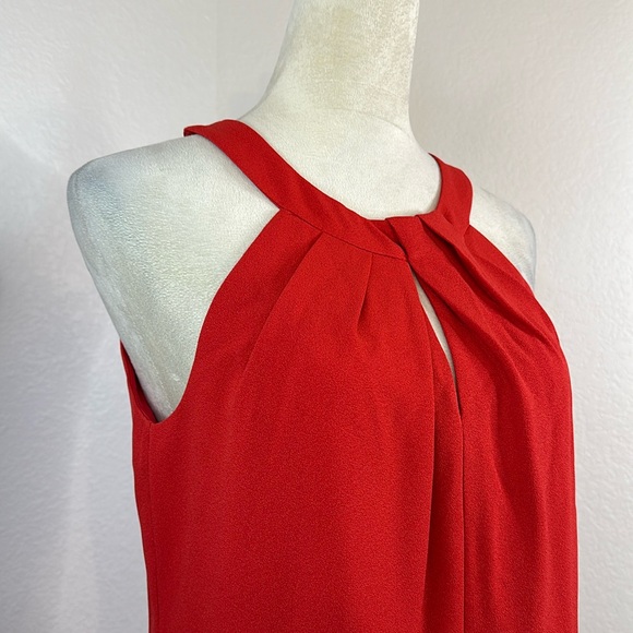 VINCE CAMUTO CREPE PLEAT SHEATH MIDI DRESS IN CINNAMON Size 10 NWT - Picture 6 of 12